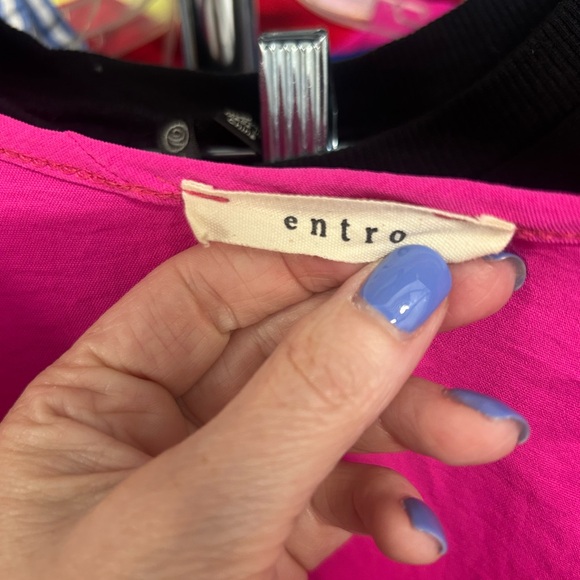 Pink Entro Top - Picture 2 of 3